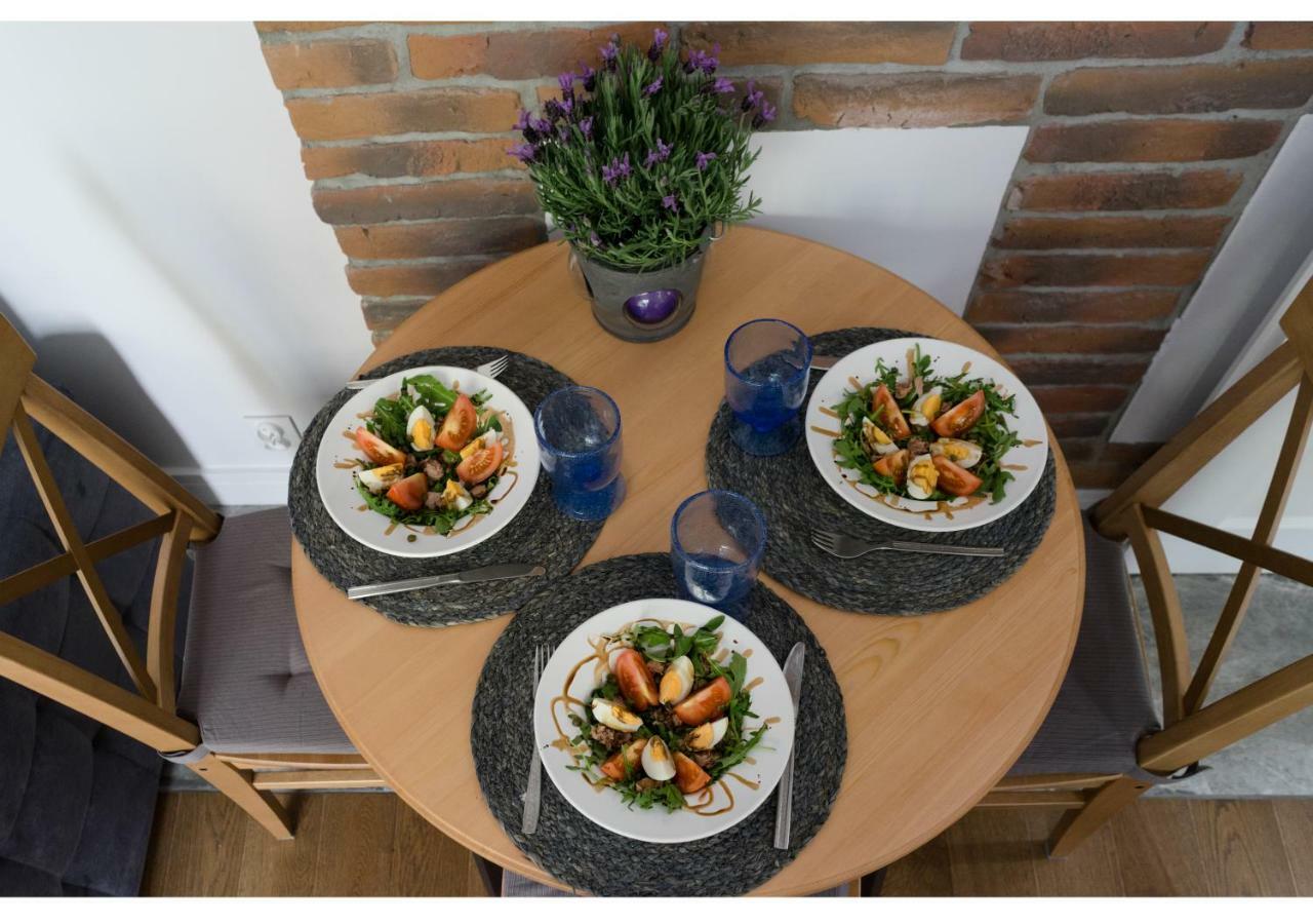 Gostynin Garden Apartment Dış mekan fotoğraf